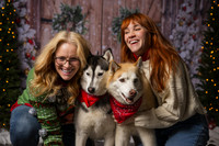 2025 TDU Holiday Pet Portraits!