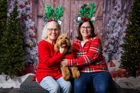 2025 TDU Holiday Pet Portraits!